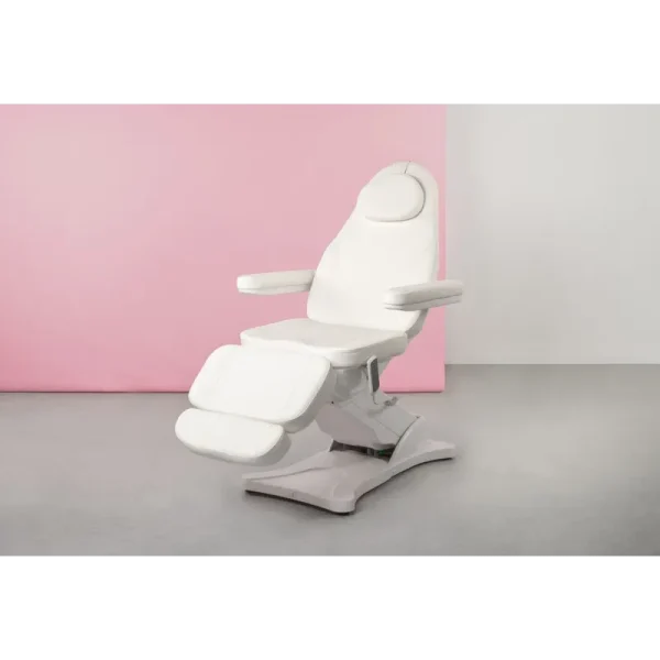 aura 3
